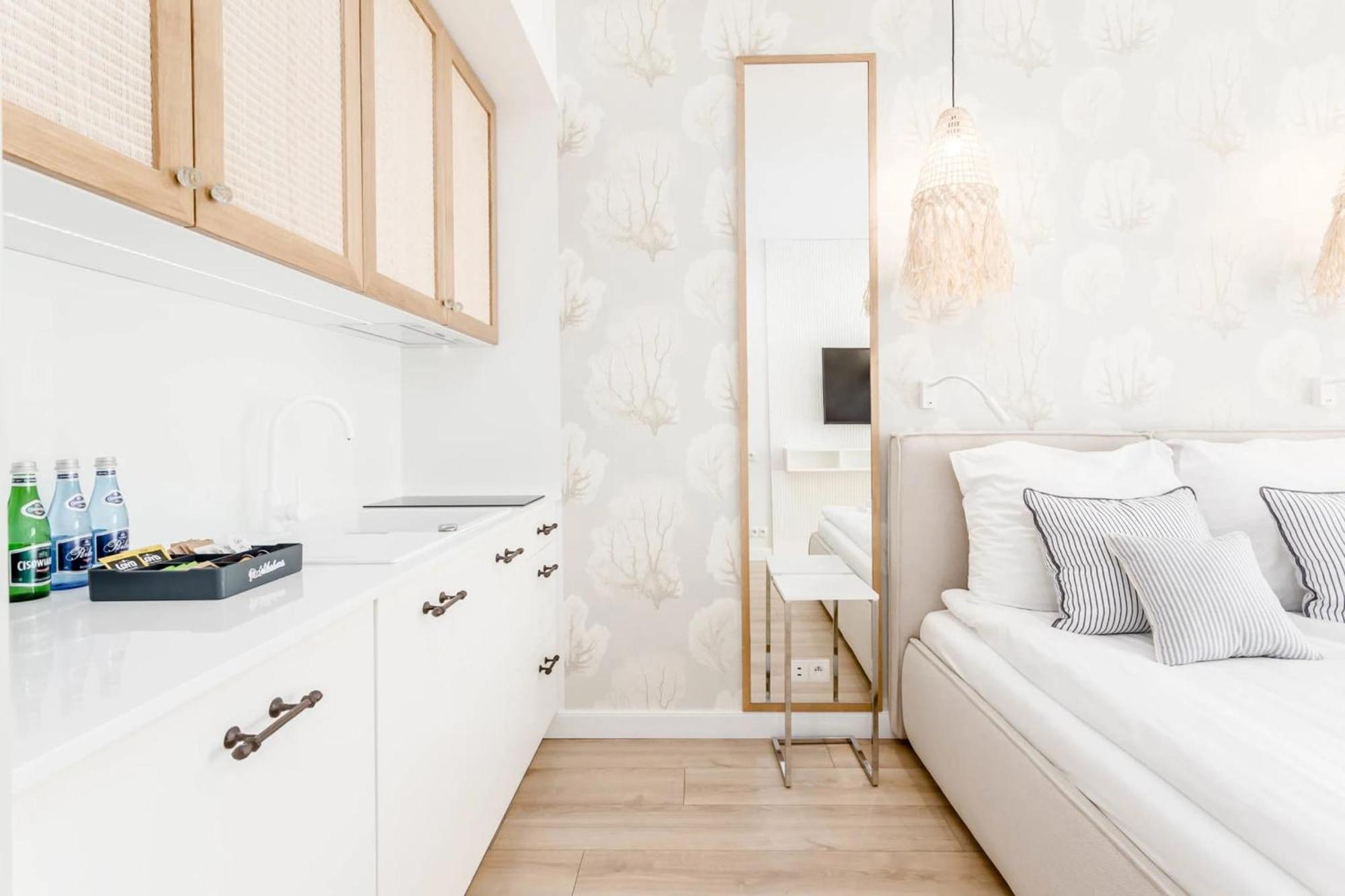 Apartamenty Chmielna 10 - Kompleks Deo - Old Town By Rent Like Home Гданск Екстериор снимка
